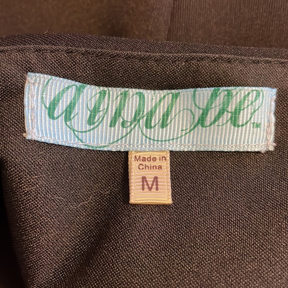 Beautiful black dress - Picture 2 of 2